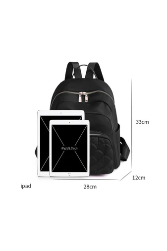 Černý batoh nepromokavý lehký odolný a praktický rozměr (33*28*12cm)