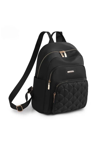 Černý batoh nepromokavý lehký odolný a praktický rozměr (33*28*12cm)