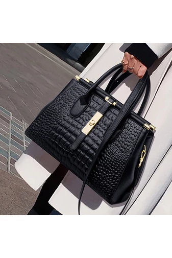 Elegantní černá taška z přírodní kůže Bonluo se zlatými detaily Velikost (22*32,5*14 cm)