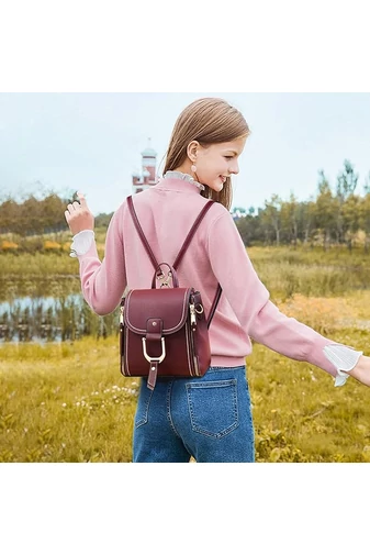 Dámský kompaktní 2v1 batoh a crossbody z PU, černý, 21×21×13cm