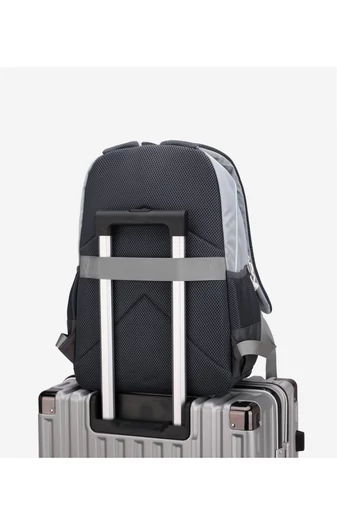 Multifunkční školní batoh s prostorem pro notebook o velikosti 15,6”, Šedý 45*31*18cm